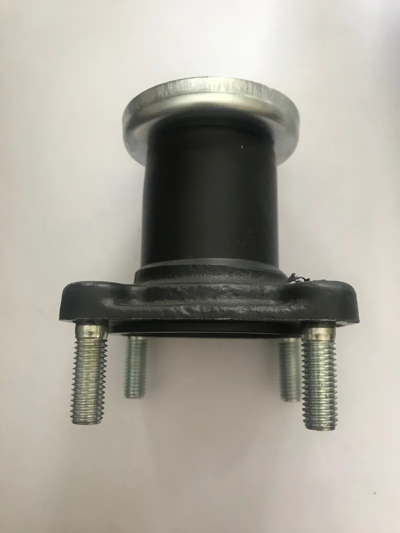 59043063 Bcs Hub With Studs For Wheel - No Longer Available 1